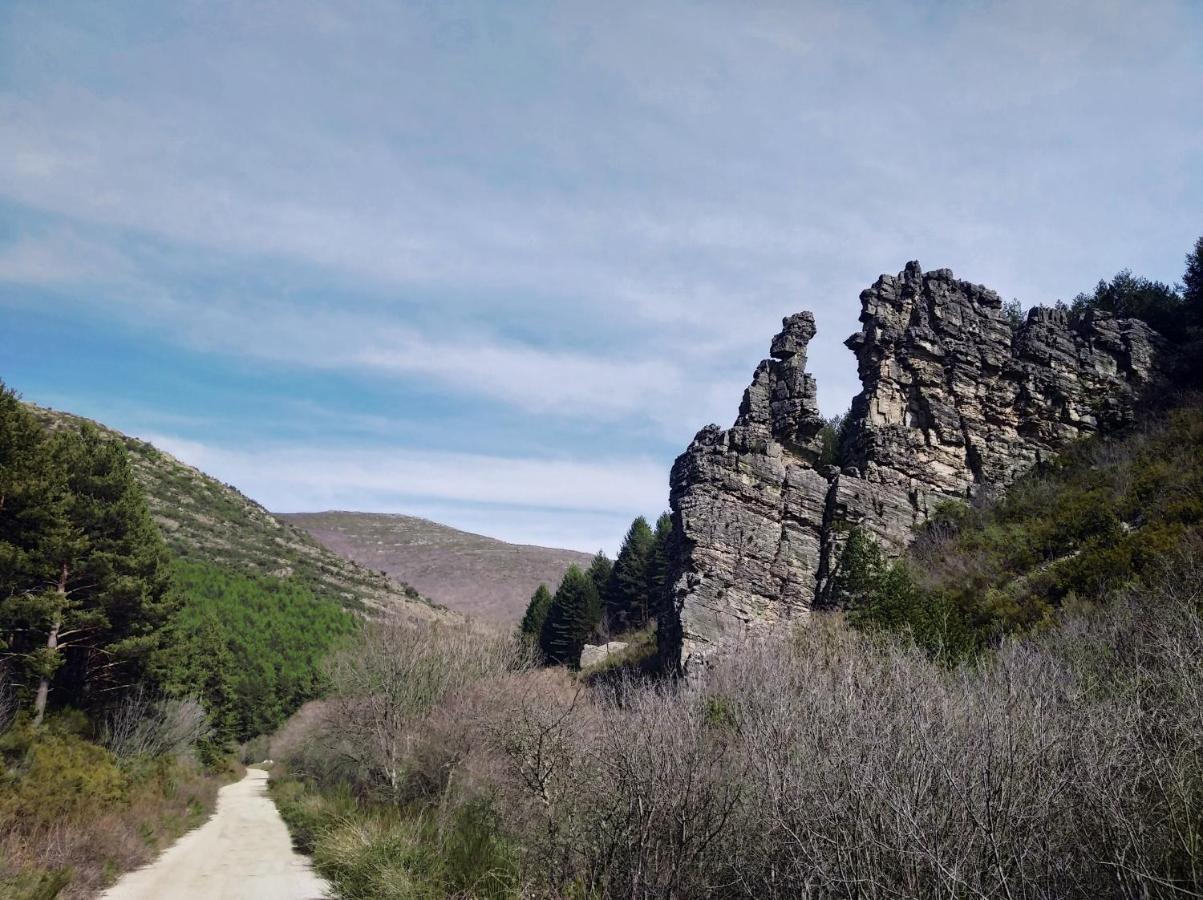 El último rincón, dúplex con piscina climatizada en plena naturaleza La Pinilla (Castile and Leon) Exterior foto